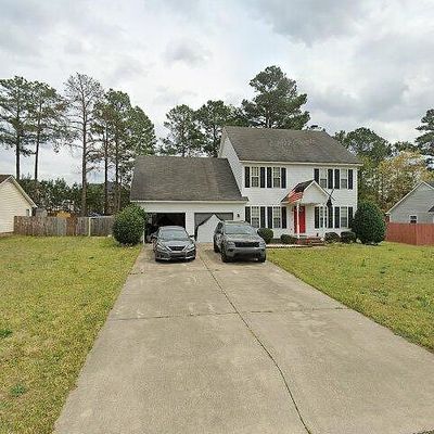 1523 Clan Campbell Dr, Raeford, NC 28376