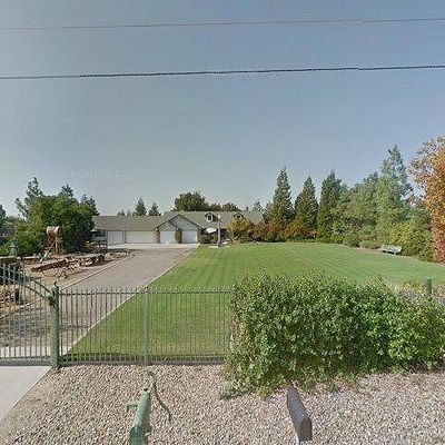 16564 Monreal Rd, Madera, CA 93636