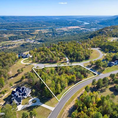 145 Eagle Eye Dr, Jasper, TN 37347