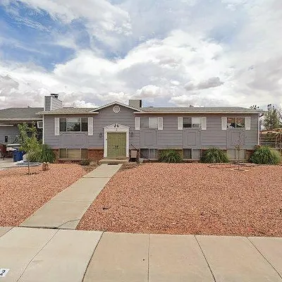 2 15 Th Ave, Page, AZ 86040