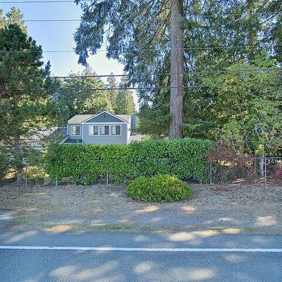 20023 Maplewood Dr, Edmonds, WA 98026