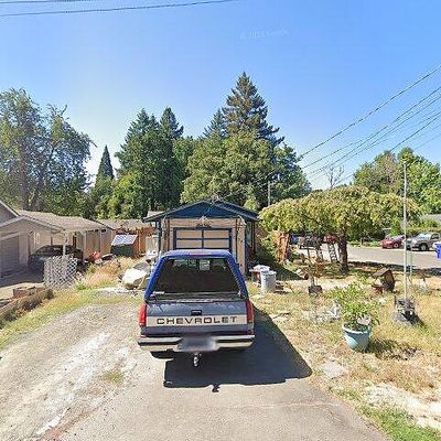 2004 12 Th St, Oregon City, OR 97045