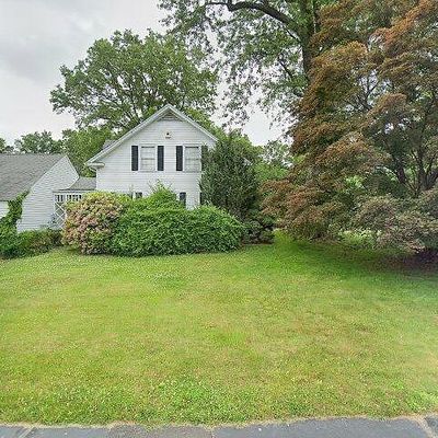 21 Orchard Hill Rd, Norwalk, CT 06851