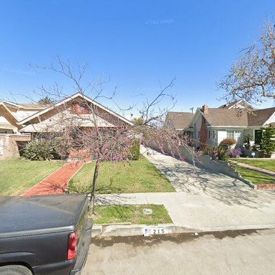 213 W 81 St St, Los Angeles, CA 90003