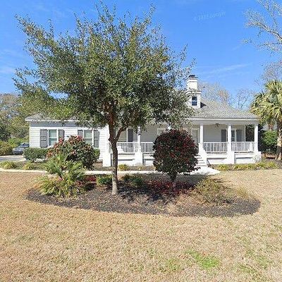 191 Preston Dr, Pawleys Island, SC 29585