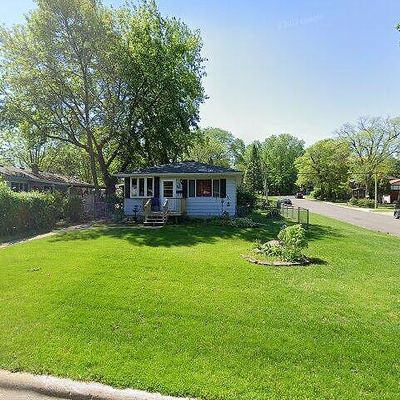 2502 1 St Ave E, Saint Paul, MN 55109