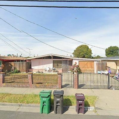 27781 Mandarin Ave, Hayward, CA 94544