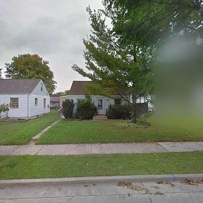 2808 E Vogel Ave, Cudahy, WI 53110