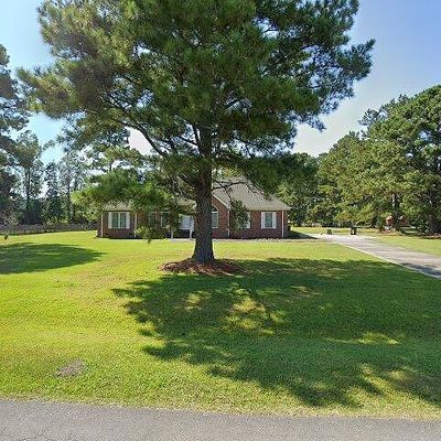 223 Country Squire Ln, Jacksonville, NC 28540