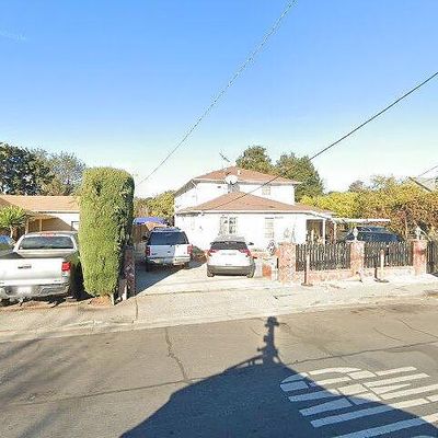 2245 Euclid Ave, East Palo Alto, CA 94303