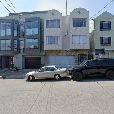 323 Moraga St, San Francisco, CA 94122