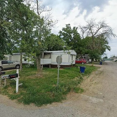 323 N Moreau Ave, Tipton, MO 65081