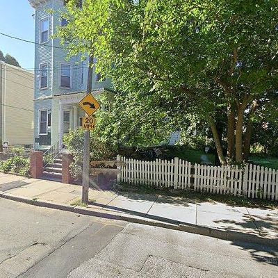 35 Quincy St, Dorchester, MA 02121