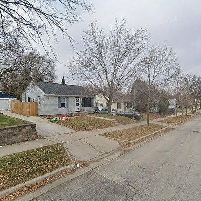 3007 S 61 St St, Milwaukee, WI 53219