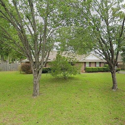 302 Woodbridge Ct, Foley, AL 36535