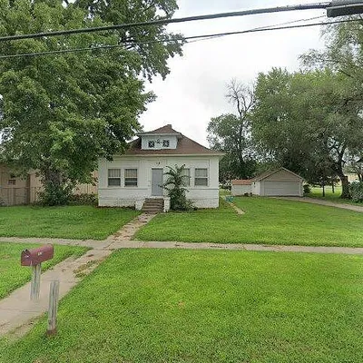 307 E South St, Hastings, NE 68901