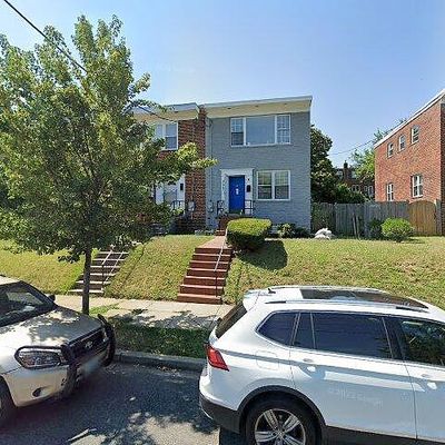 4007 Clay Pl Ne, Washington, DC 20019