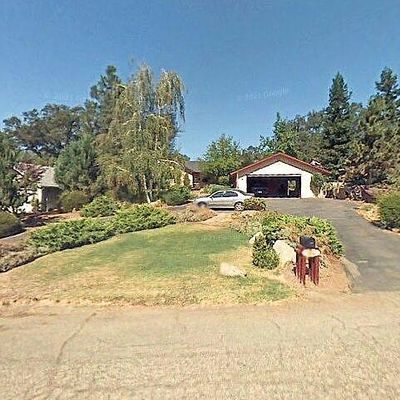 40446 Goldside Dr, Oakhurst, CA 93644