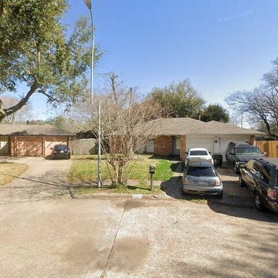 3603 Macon Place Ct, Houston, TX 77082