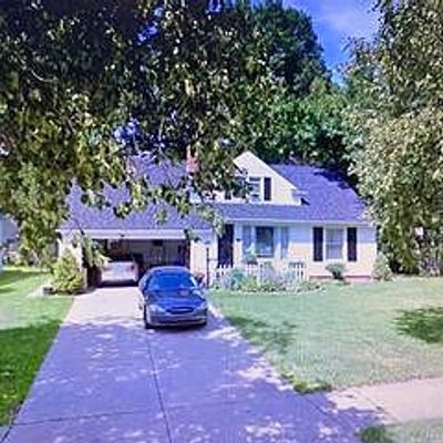 3719 Mount Laurel Rd, Cleveland, OH 44121