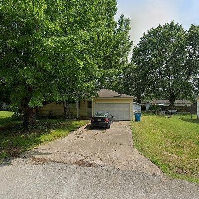 3916 W Hialeah St, Springfield, MO 65803