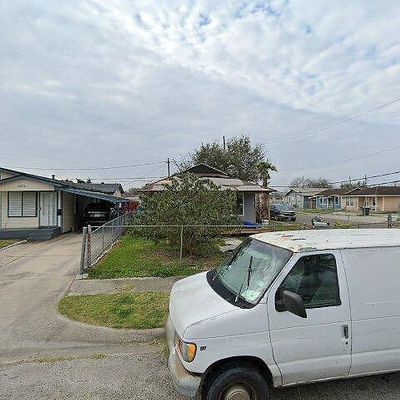 3929 Carmen St, Corpus Christi, TX 78405