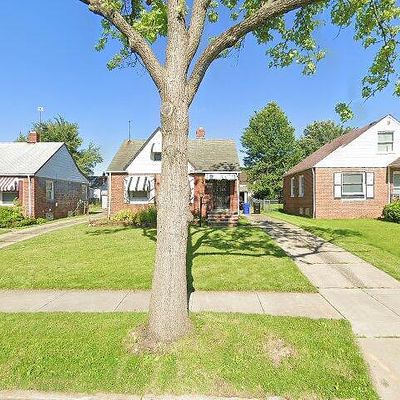 3961 E 176 Th St, Cleveland, OH 44128