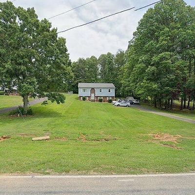 5085 Dippen Rd, Walkertown, NC 27051