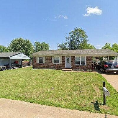 520 Wren Dr, Arnold, MO 63010