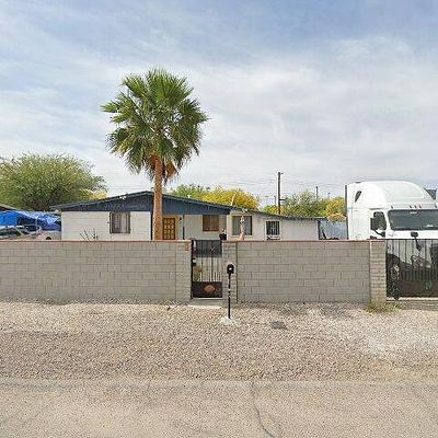 5262 E 32 Nd St, Tucson, AZ 85711