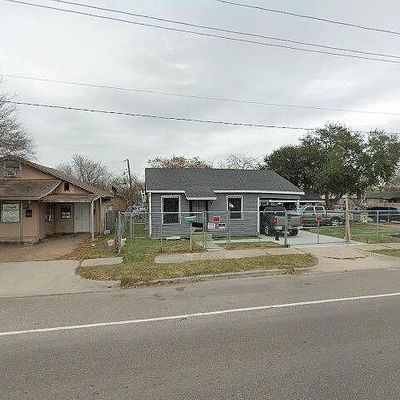 474 Airport Rd, Corpus Christi, TX 78405