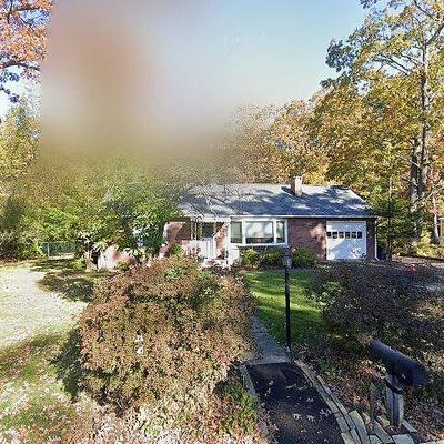 49 Hillside Dr, Bloomingdale, NJ 07403