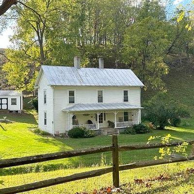 5043 Stones Chapel Rd, Elk Creek, VA 24326