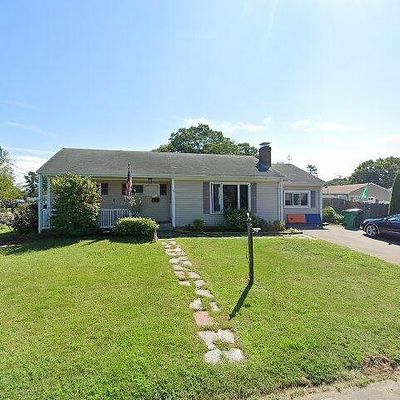 70 Archdale Dr, Warwick, RI 02889