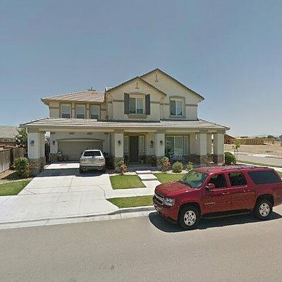 736 Village Ave, Lathrop, CA 95330