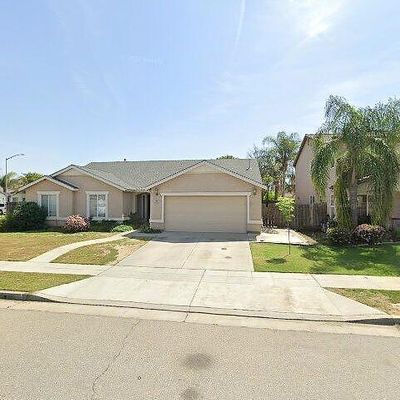 6068 E Bellaire Way, Fresno, CA 93727