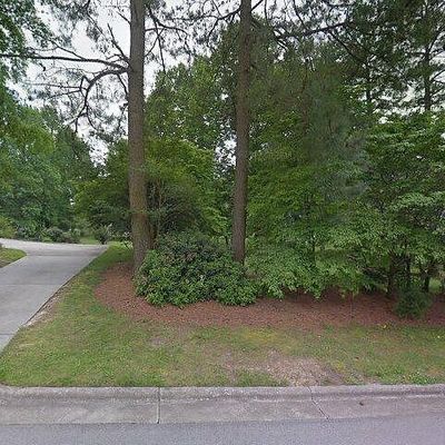 613 Stratford Dr, Zebulon, NC 27597