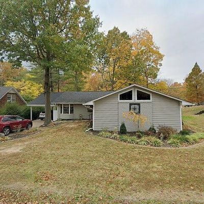 619 Echo Ln, Madisonville, KY 42431