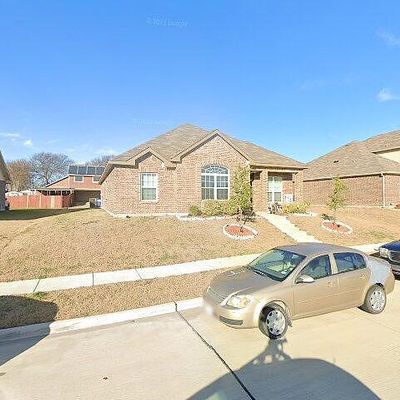 818 Nichols Dr, Lancaster, TX 75146