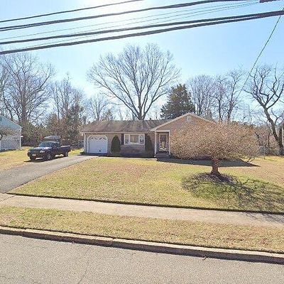 841 Raleigh Dr, Toms River, NJ 08753