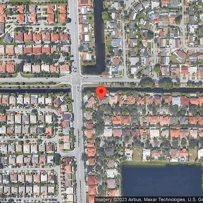 8625 Nw 169 Th Ter, Miami Lakes, FL 33016