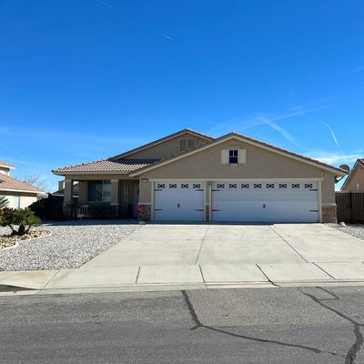 9043 Hanford Ave, Hesperia, CA 92344