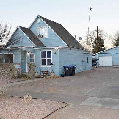 912 W 1 St St, Florence, CO 81226