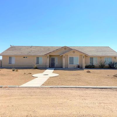9329 Bellview Ave, Apple Valley, CA 92308