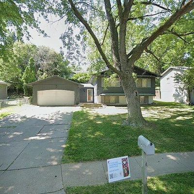 9405 Ohio St, Omaha, NE 68134