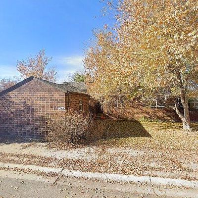 748 Emerson St, Sheridan, WY 82801