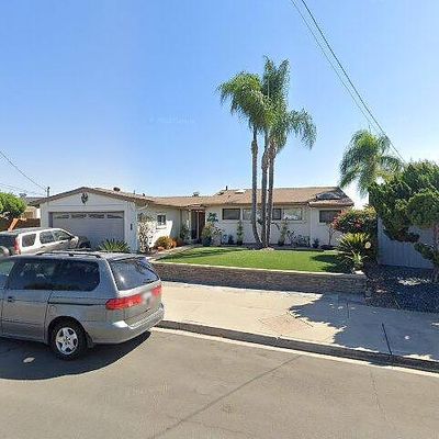 7781 Macaw Ln, San Diego, CA 92123