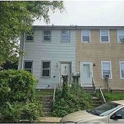 8 Nottingham Ct, Reading, PA 19601