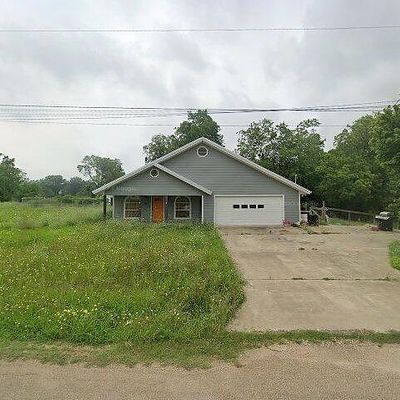 811 3 Rd St, Lexington, TX 78947