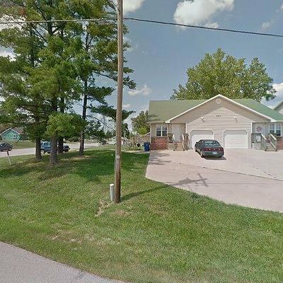 816 Branch Rd, Holts Summit, MO 65043